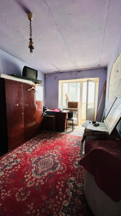 Продам 1 комнатную квартиру г. Макеевка, Восточный, улица Токарева( ориентир школа N 8) Макеевка