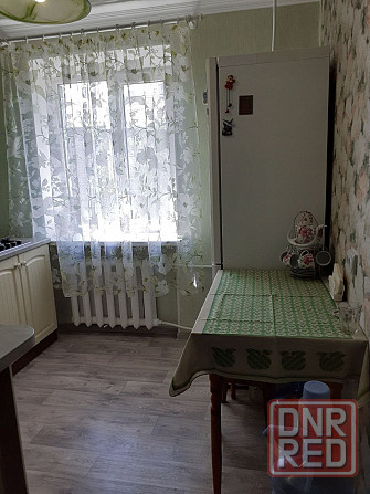 Продам 2-х комн в Пролетарском р-не, 2/3. Кирпичный тёплый дом, газ. Донецк - изображение 2