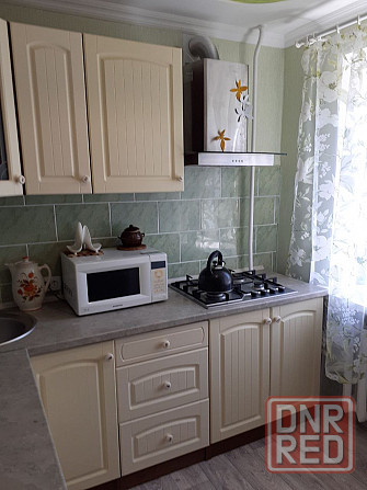Продам 2-х комн в Пролетарском р-не, 2/3. Кирпичный тёплый дом, газ. Донецк - изображение 1