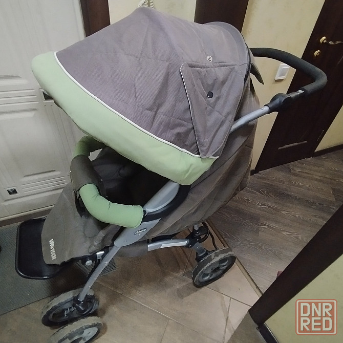 Продам коляску Chicco Буденновский р-н Донской Донецк - изображение 1