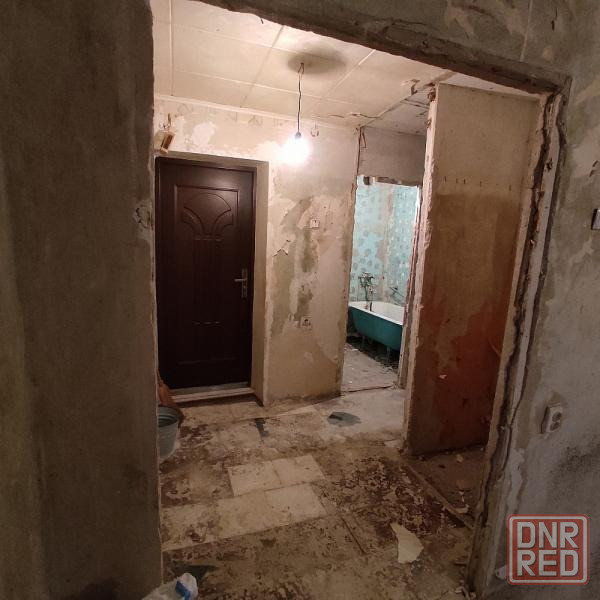 Продаю 1-комнатную квартиру в Кировском районе, ул. Бирюзова Донецк - изображение 2