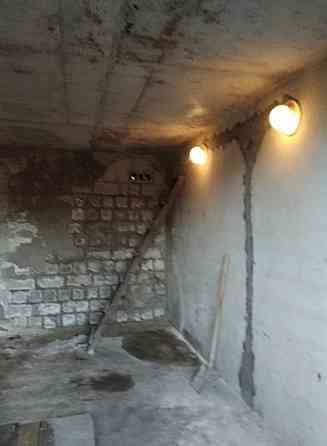Сдам гараж в центре Донецк