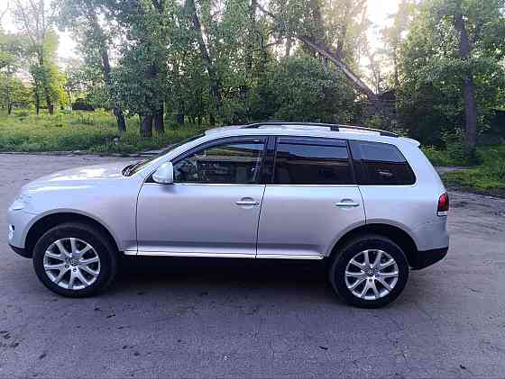 Продам Volkswagen Touareg Торез