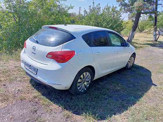 Opel astra j,2013,1,6 мех Дебальцево