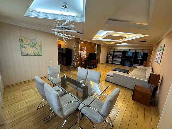 Elite Class-Новострой в Центре Донецка-Паркинг, закрытая территория 25 лет Ркка 16.Вода Идет 24 часа Донецк