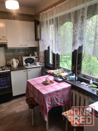 Продам Бирюзова 3/5 в хорошем состоянии с мебелью и техникой,кухня большая Донецк - изображение 2
