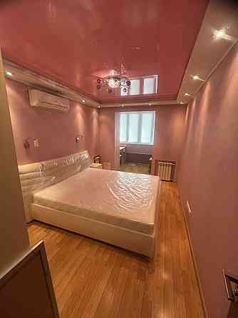 Продам 3 комнатную квартиру по ул. Островского в Кировском районе Донецка. (+гараж) Донецк