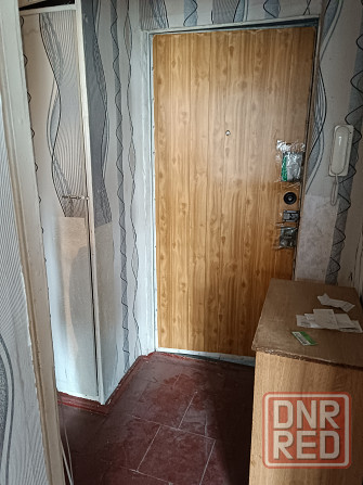 Продам 1 комнатную гостинку, Звездный, Ленинский район, 5/9, 26/12/5, 2000000ский, район Донецк - изображение 1