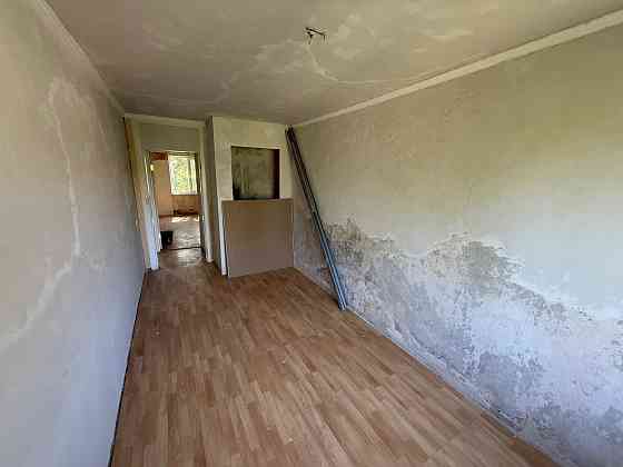 Продам 3-х комн. кв., 5/5 эт., 58 м.кв. - Макеевка, кв-л Металлург, 47 школа Макеевка