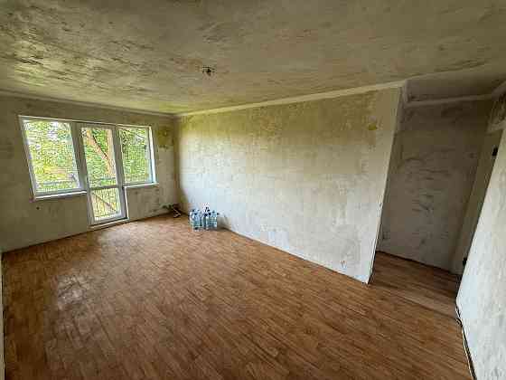 Продам 3-х комн. кв., 5/5 эт., 58 м.кв. - Макеевка, кв-л Металлург, 47 школа Макеевка