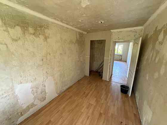 Продам 3-х комн. кв., 5/5 эт., 58 м.кв. - Макеевка, кв-л Металлург, 47 школа Макеевка