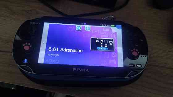 Продам Playstation Vita (PS Vita) прошитая Шахтерск
