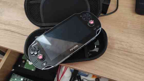 Продам Playstation Vita (PS Vita) прошитая Шахтерск