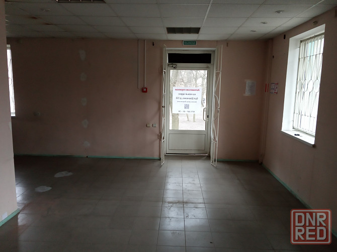 Продам : Торговое помещение - 89 кв.м., бул.Шахтостроителей, Проходное место ! Донецк - изображение 5