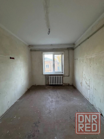 Продажа 3 комн. квартиры, кв-л Комсомольский Макеевка - изображение 4