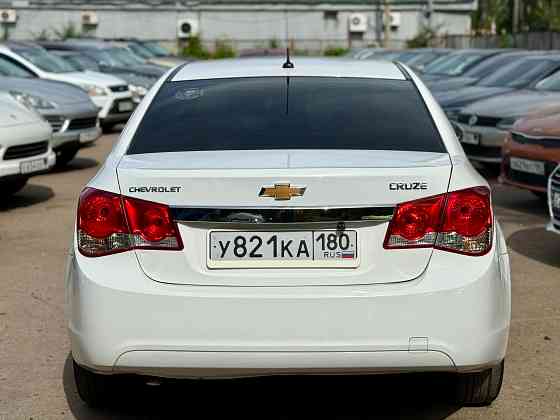 Chevrolet Cruze 1.8 AT Донецк