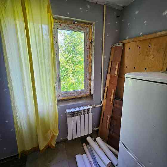 Продаётся 3-х к. кв., бул. Школьный, рядом Крытый рынок, лицей 5 Донецк