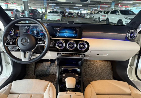 Benz A-Class W177 A220 Hatchback 2.0 Донецк