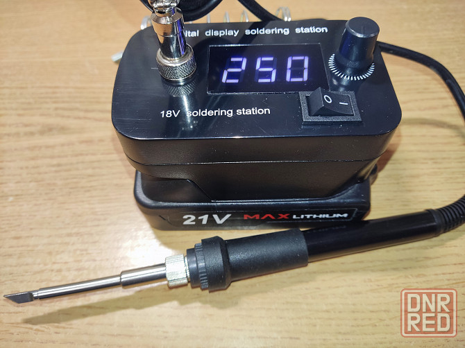 Аккумуляторная паяльная станция 60W под жала Т12 и батареи Makita Донецк - изображение 2