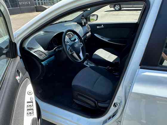 HYUNDAI SOLARIS Донецк