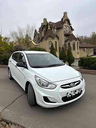HYUNDAI SOLARIS Донецк