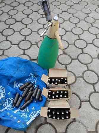 Сифон бытовой и баллончики . Макеевка