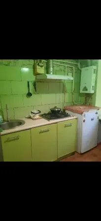 Текстильщик, ост. "Гараж", 2к. кв-ра, хорошая, ул. Петровского Донецк