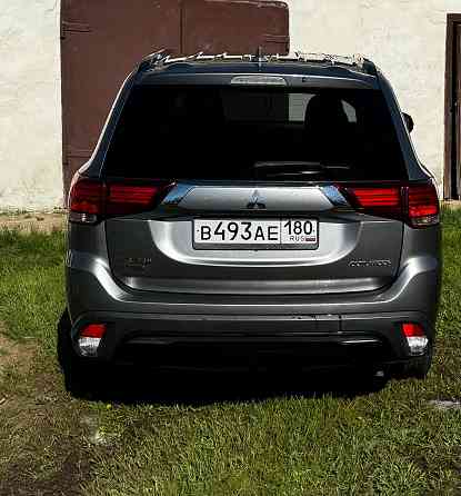 Mitsubishi Outlander Макеевка