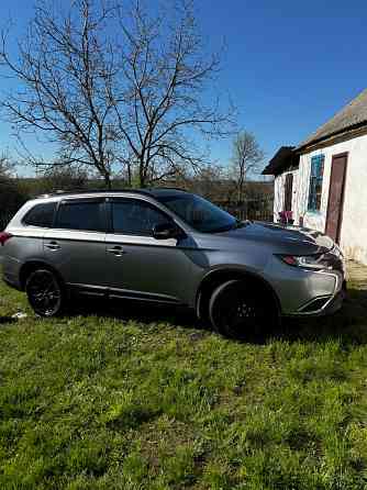Mitsubishi Outlander Макеевка