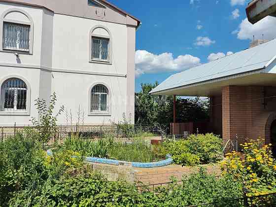 Продам дом 350 м2 в городе Луганск улица Смоленская Луганск