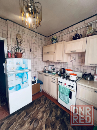 Продажа 2 комн. квартиры, м-н Зелёный Макеевка - изображение 7