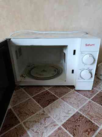 Микроволновка Saturn ST-MW 7155, б/у, цвет белый Донецк