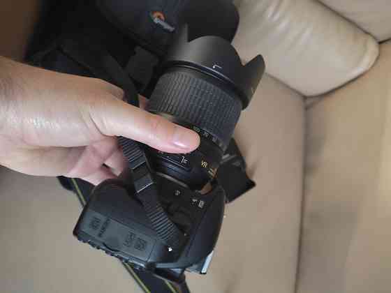 Зеркалка Nikon d3100 Донецк