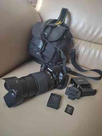 Зеркалка Nikon d3100 Донецк
