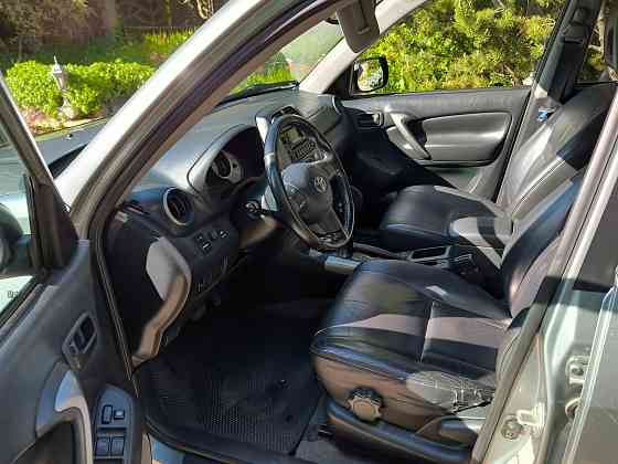 Продам Тоyoта RAV4 2004 г.в. Донецк
