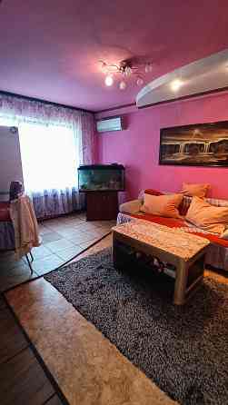 Продам 2хкомн., 5/5, ремонт, мебель, пр. Мира, конечная 4. Донецк