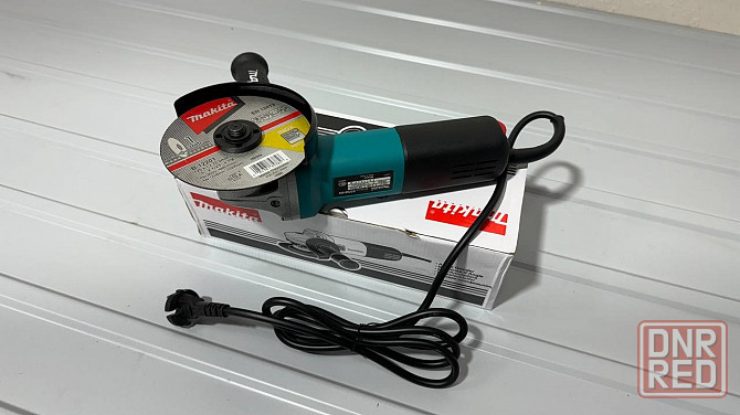Угловая шлифмашина ушм (болгарка) Makita 9558 Донецк - изображение 3