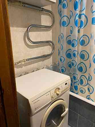 Продам 4х комнатную квартиру на Урицкого Мариуполь