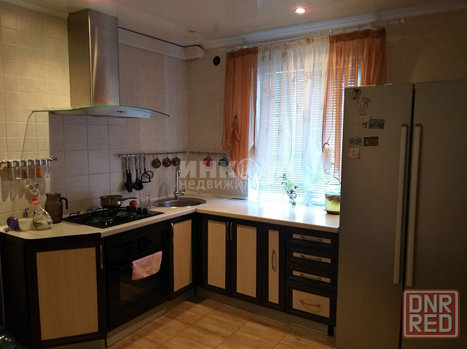 Продам 2-х этажный дом в городе Луганск район улицы Черноморская Луганск - изображение 1