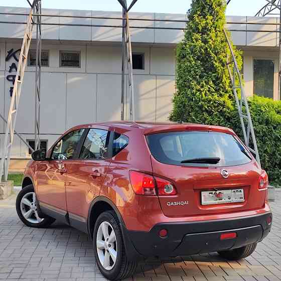 Nissan Qashqai 2.0 Автомат Донецк