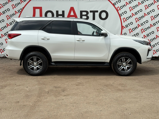 Продам Toyota Донецк