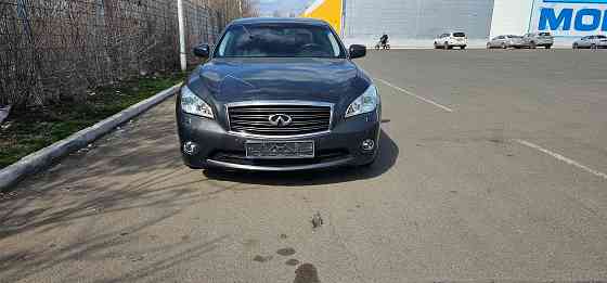 Infiniti M25 Донецк
