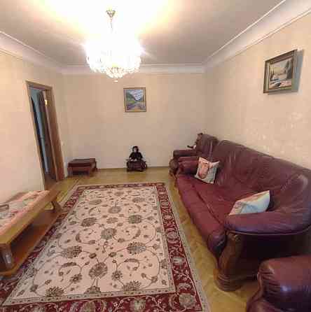 Продам Отличную 3 к кв пл.Ленина 90 кв.м Постышева Донецк
