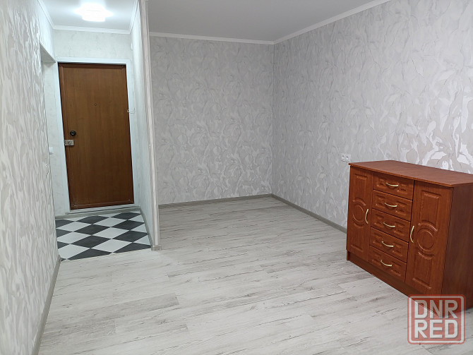 Продам 1- комн. квартиру с ремонтом в Пролетарском районе ( Щетинина) Донецк - изображение 2