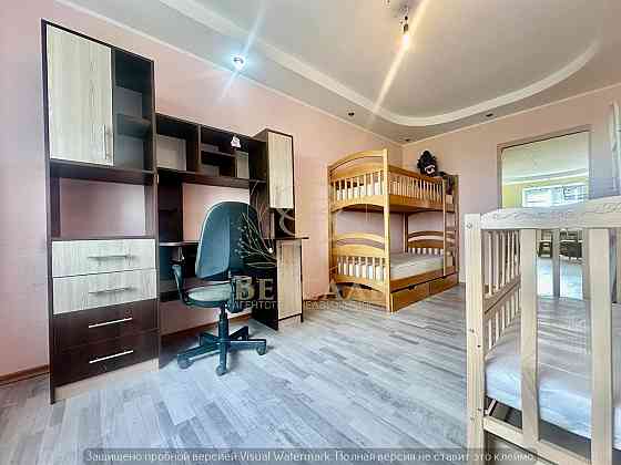 продам 3х ком студию 86м2 с мебелью и техникой. цветочный Донецк