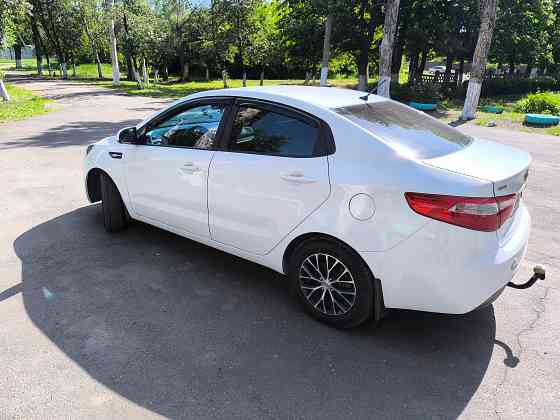 Продам Kia Rio 2012г.в. в отличном состоянии. Один владелец с салона. Торг у капота. Донецк