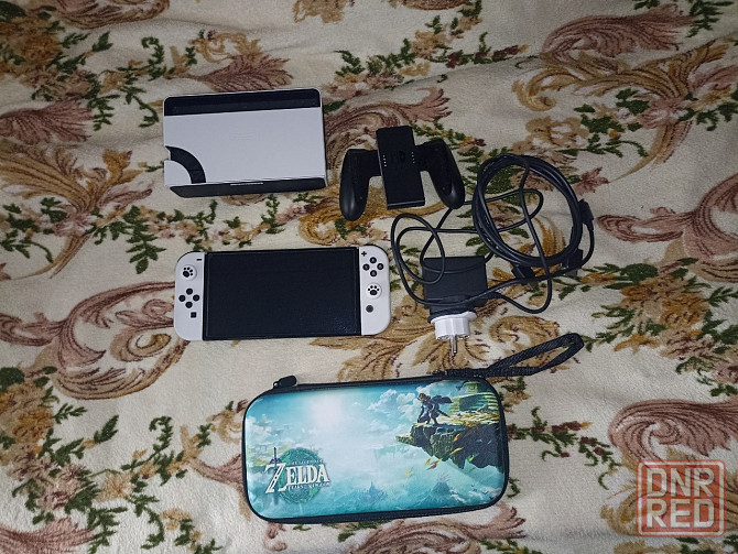 Продам Nintendo Switch OLED White 512GB Горловка - изображение 1