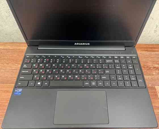 Мощный Ноутбук Aquarius Core i5 10210U/8/256 Донецк