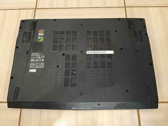 MSI-MS1799/17,3/Intel Core i7-7700HQ/32Гб DDR4/SSD M2-128 Гб+HDD-1000 Гб/GTX 1050Ti/ 46 999 Донецк
