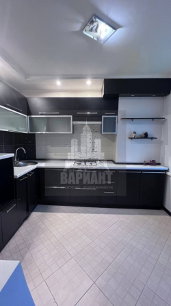 Продажа 2 комн. квартиры, Червоногвардейский р-он, ул. Чубаря Макеевка